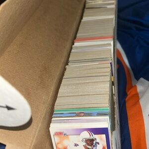 50 NFL Trading Card Lot